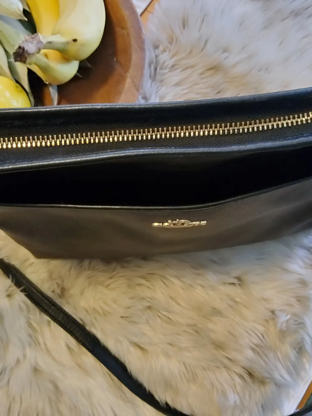 Coach Brown/Black Signature File Crossbody Bag/Shoulder Bag GUC ~ VGUC